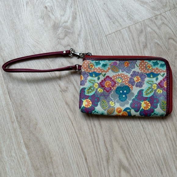 Bright Boho Flowers Leather Fossil Wristlet with Detachable Strap - Picture 2 of 12